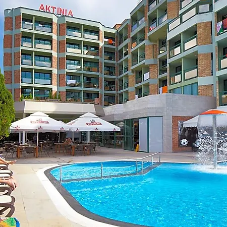 Aktinia